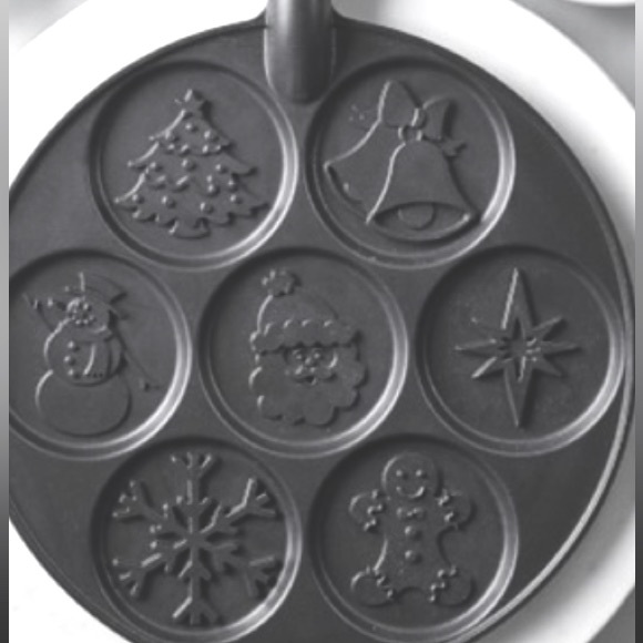 Nordic Ware•Christmas Silver Dollar Pancake Pan•Nonstick Surface•7-Shapes/Batch - Picture 6 of 15